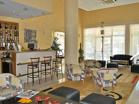 Francis 3* Beja